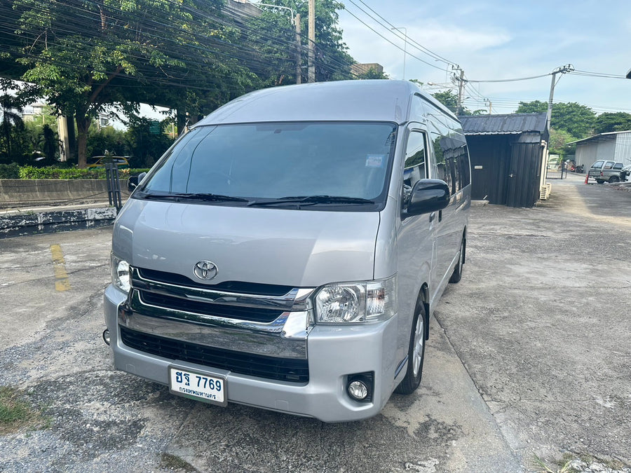 Toyoya Commuter 3.0 MT 2019  ฮฐ 7769